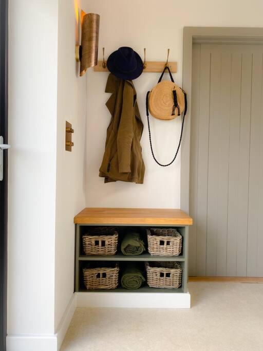 Linseed Barn- Stamford Holiday Cottages 외부 사진