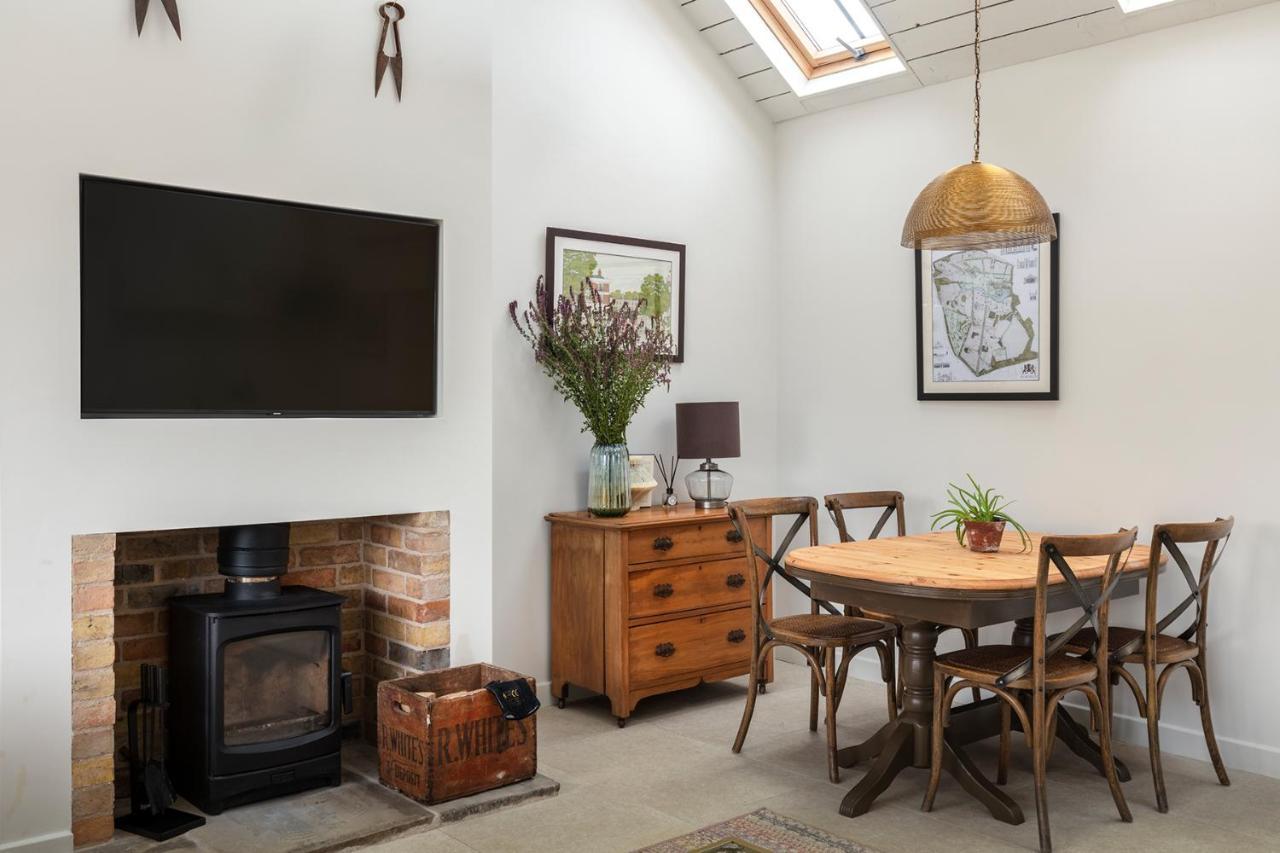 Linseed Barn- Stamford Holiday Cottages 외부 사진